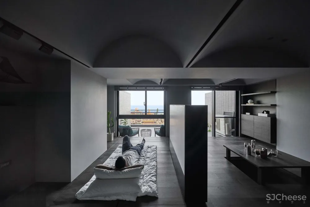 新作 | 头·层 之间 / Degree Design