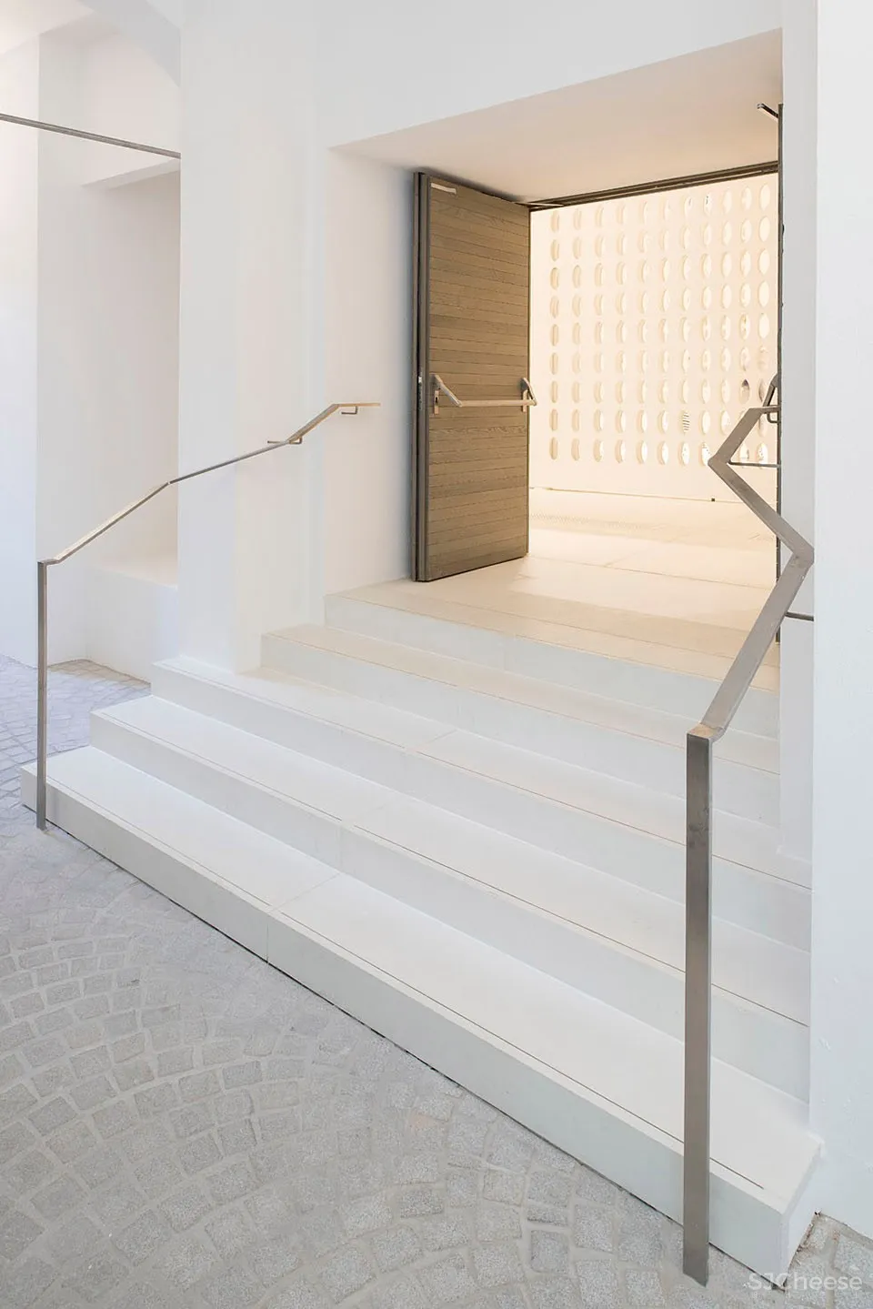 新作 | Deubzer König + Rimmel Architekten:德国 班贝格大学礼堂