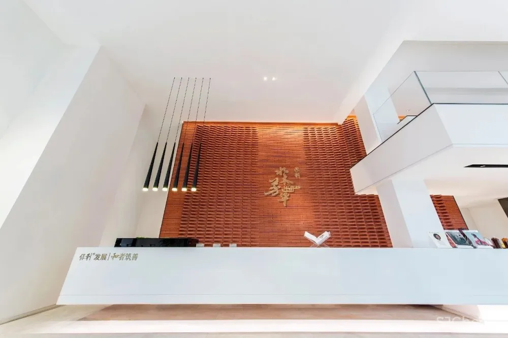 新作 | 极简 + 红砖，格调十足的艺术馆