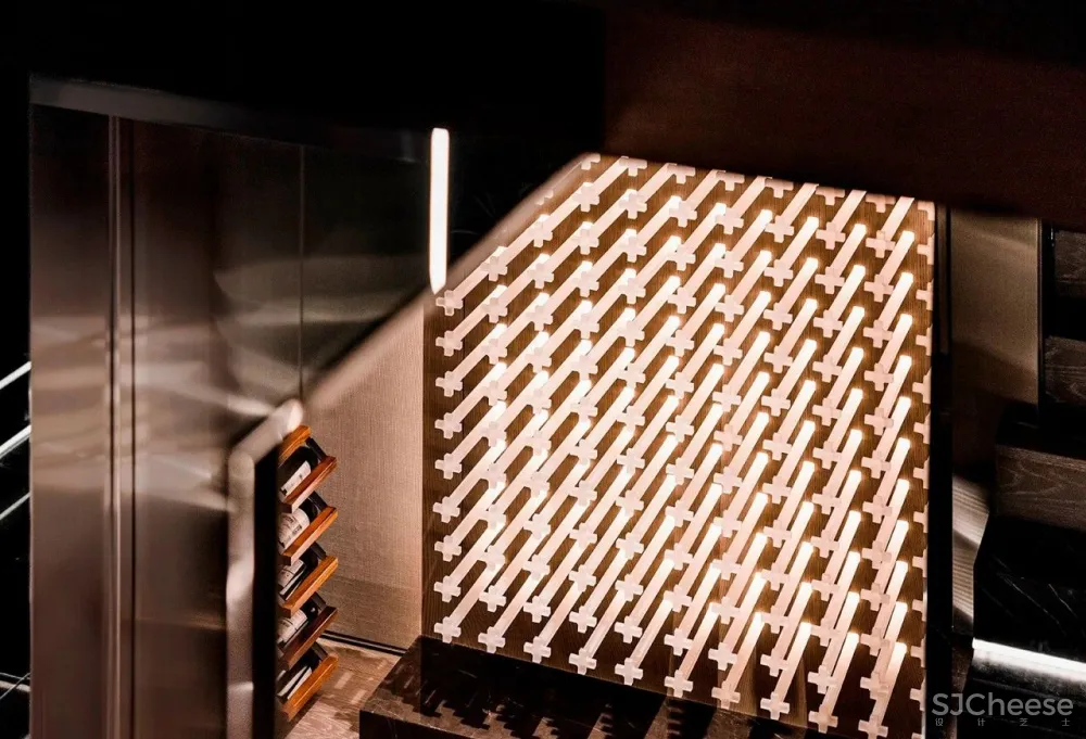 空间序曲 唐忠汉新作