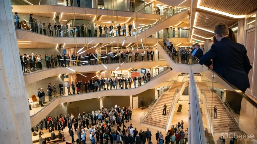 4.7亿的总部大楼,一根钢筋都没有!原来木结构可以这么美!