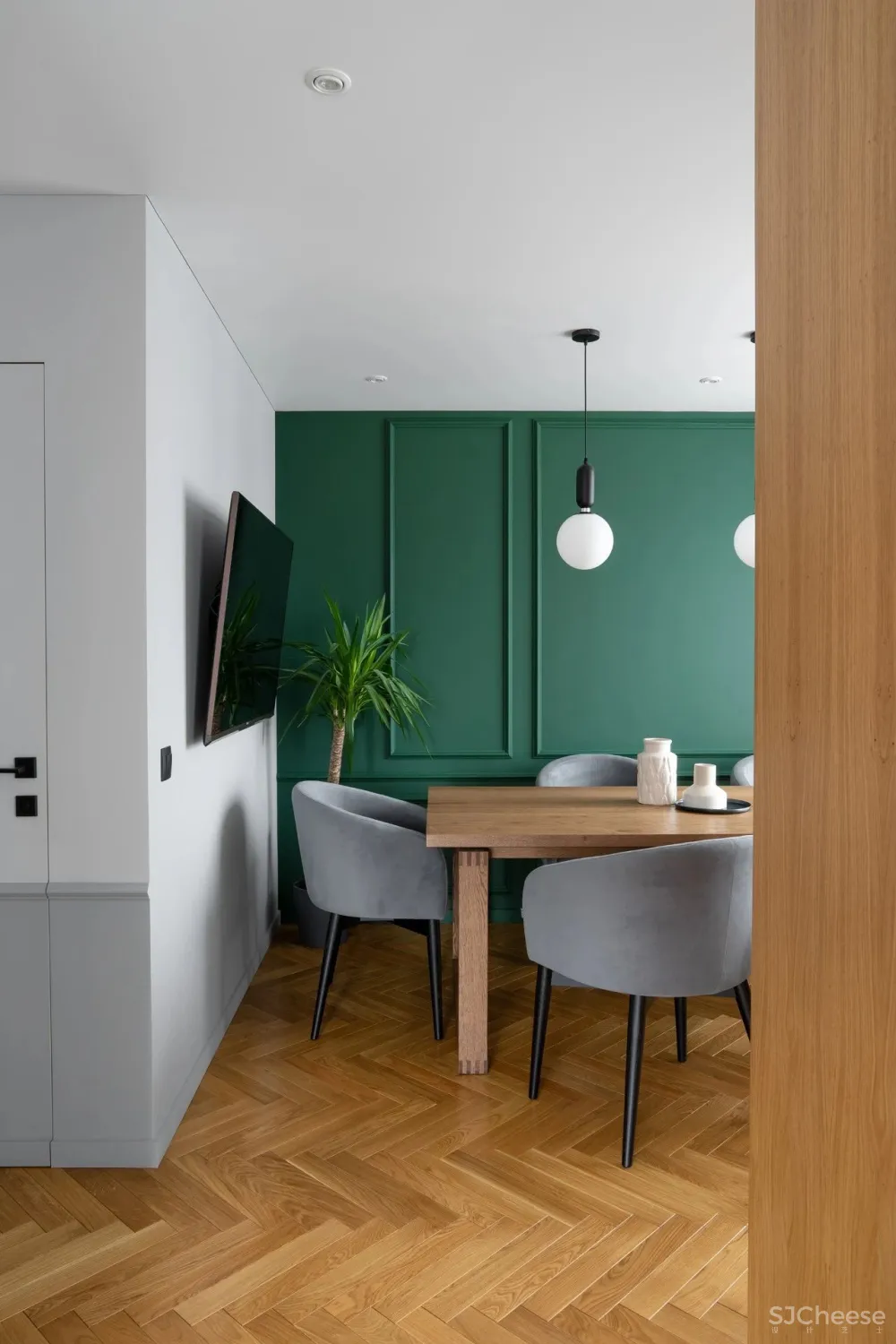 79㎡古典氛围,色彩大胆而鲜活!