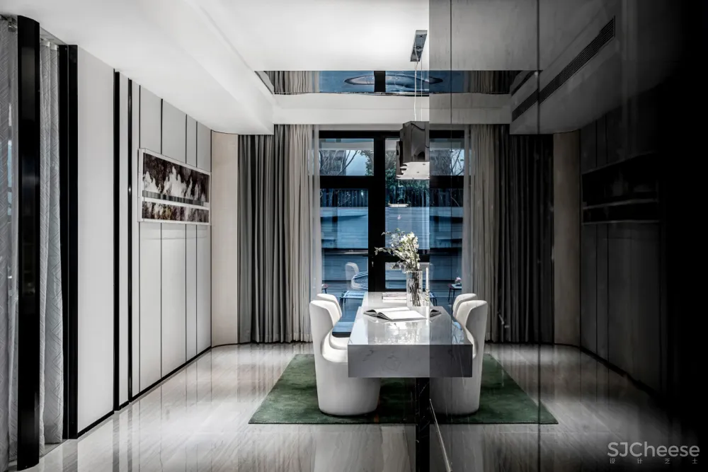 刘荣禄国际新作：远洋天著春秋晓山院墅！​