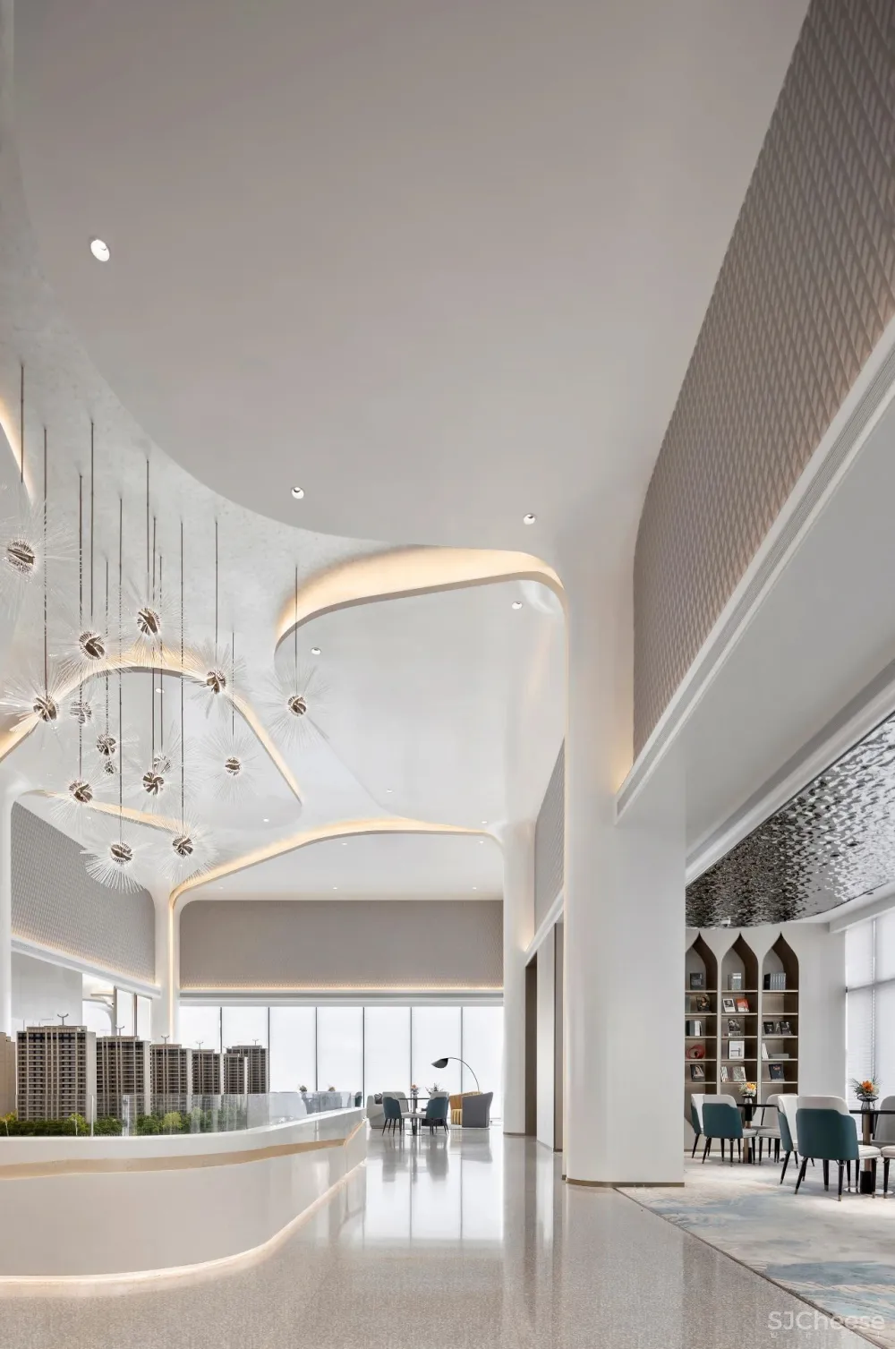 旭辉 x S.U.N丨如夏花一样对生活的狂热