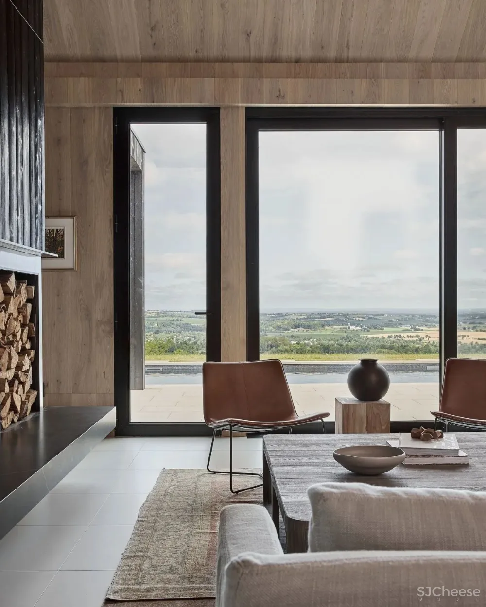 坐拥自然景观的当代住宅，如此的惬意人居！ Kim Lambert