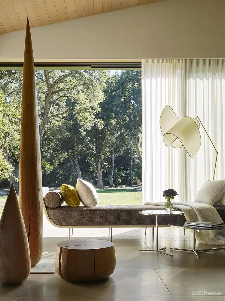 自然温感·雪松豪宅