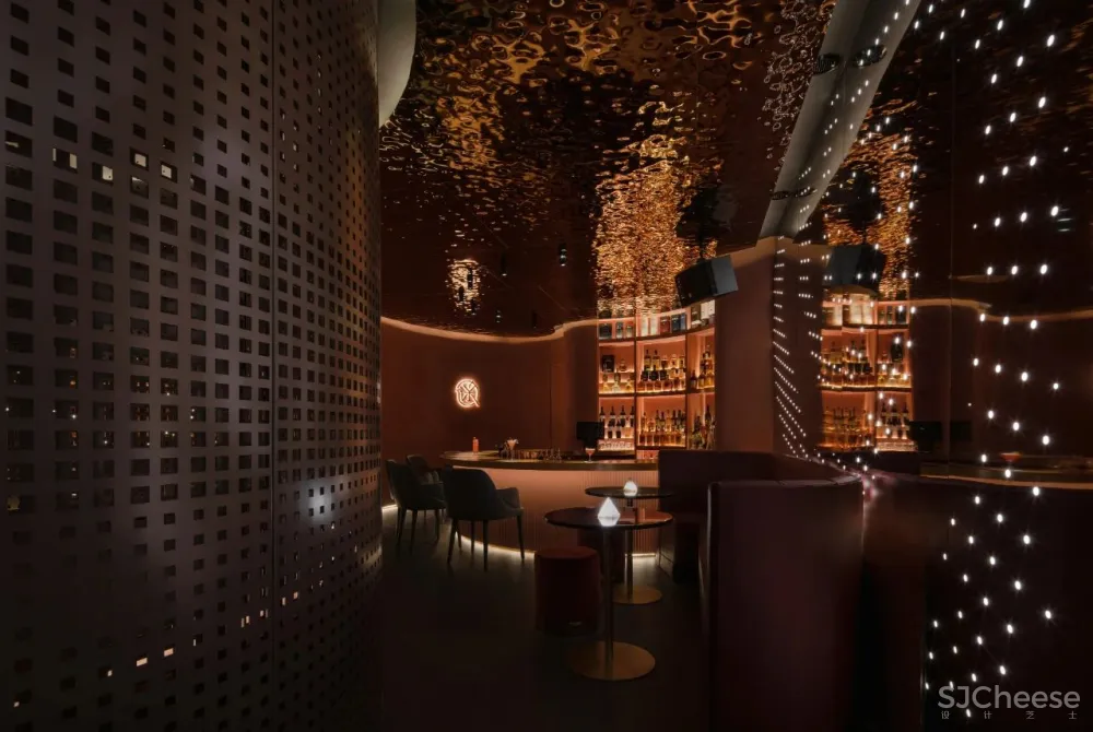 流畅弧线，打造设计感超强的迷你酒吧