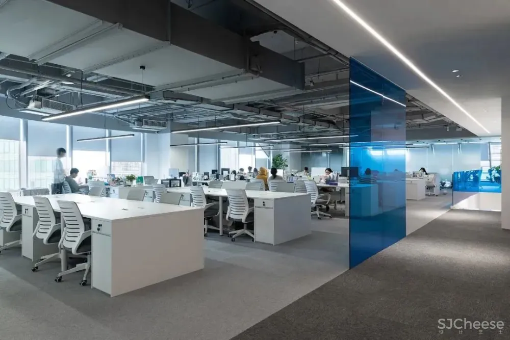 黑白简趣空间，90后都爱的个性潮地 珀阁室内设计