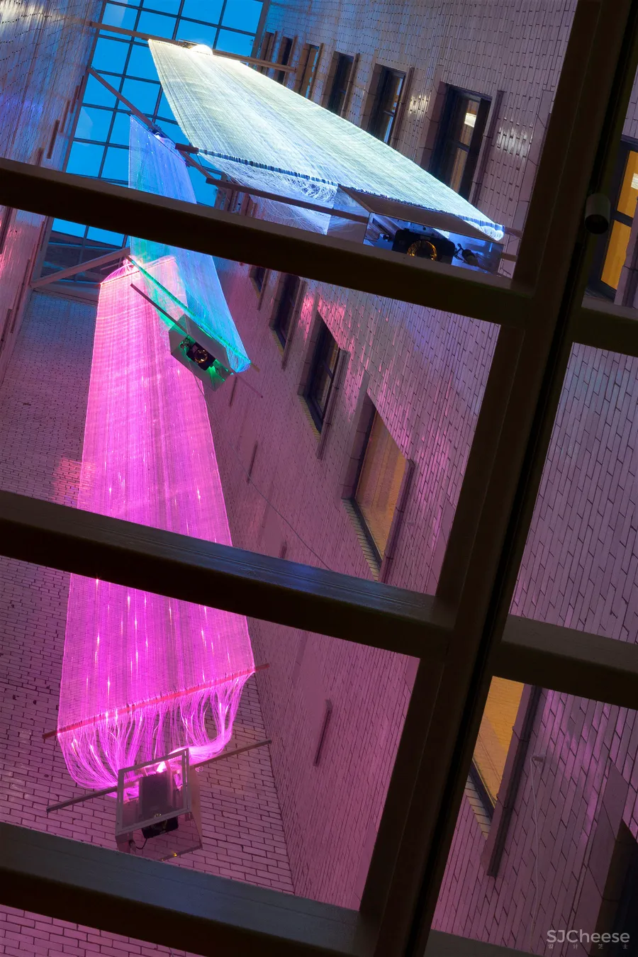 酒店还是博物馆,睡的逼格真高