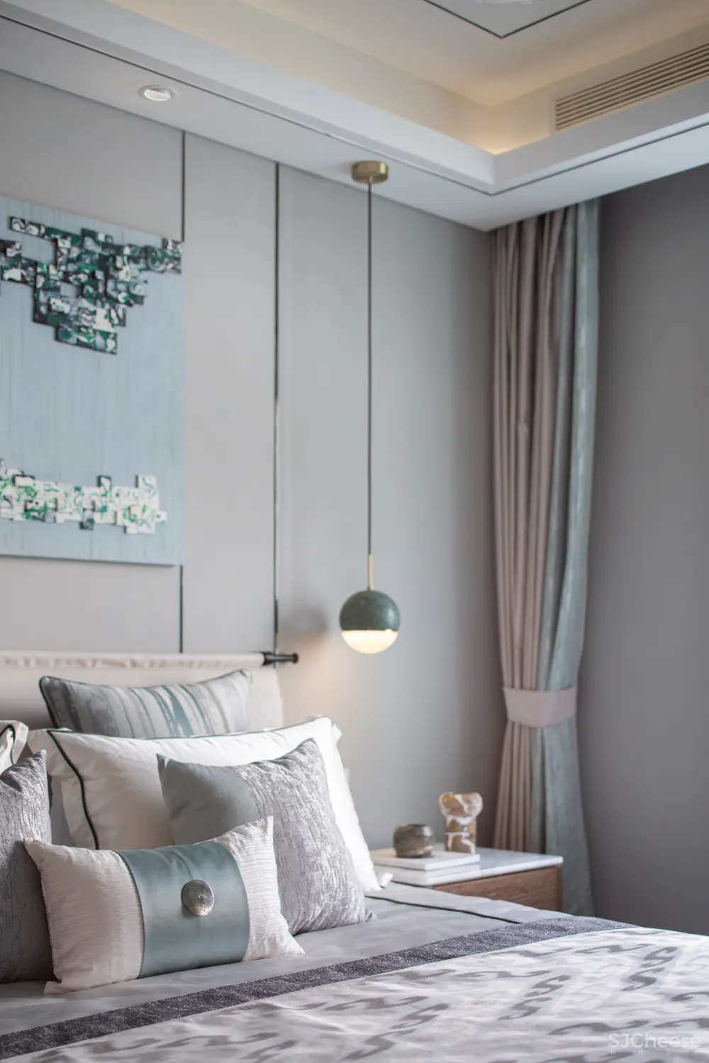 香港方黄新作:这年青春我们正好 玩转新时尚的马卡龙与水墨丹青