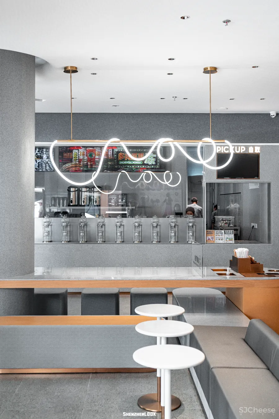 喜茶开「宠物店」了?居然是这样的!