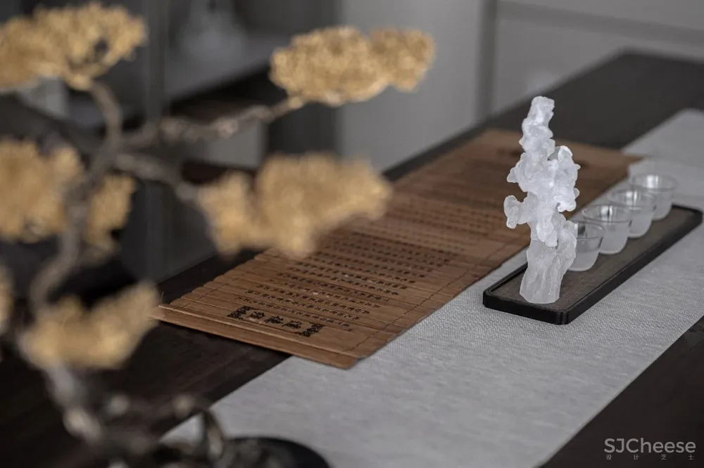 元禾大千：现代空间中的《瑞鹤图》