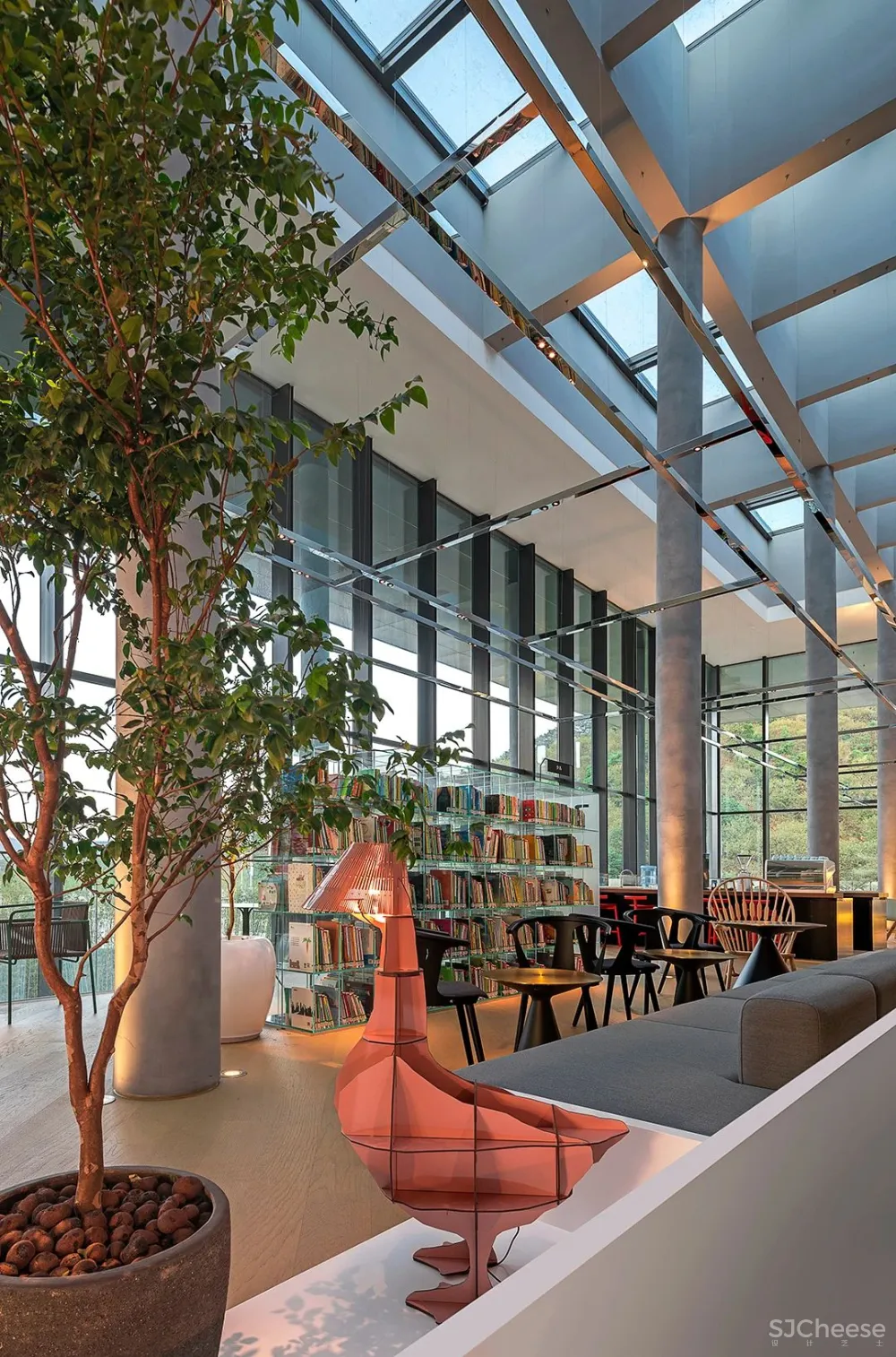 DOMANI东仓新作 广州图书馆 品秀星樾分馆