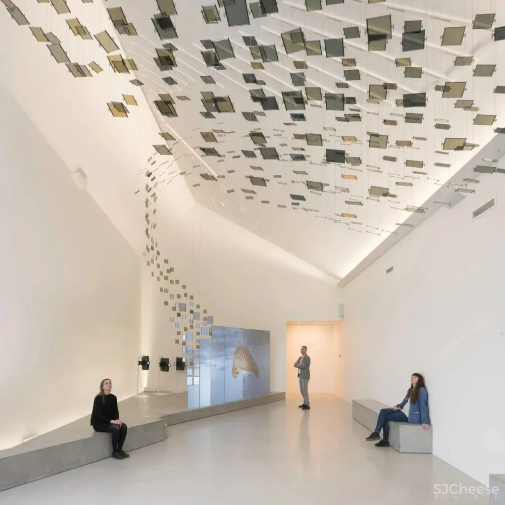 大堂挂幅画,早就过时了!这样的装置才叫灵动