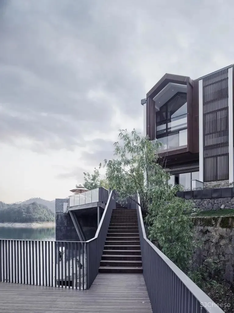 杭州千岛湖雅谷风林度假酒店