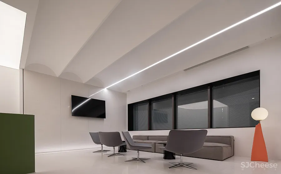 朴开十向设计 • WOLEN沃恩| 空间呵护着一份情绪