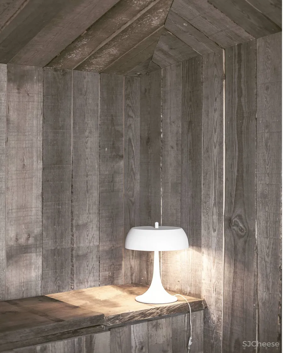 乡下民宿越做越精致，它们却反其道而行：越简陋越高级