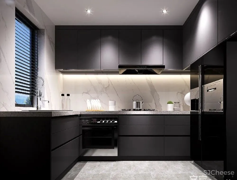 这个家又黑暗又绚烂，既大胆又原始，你会选择住在这个酷酷的空间吗？