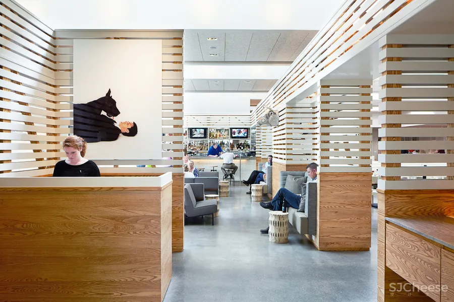 酒店还是博物馆,睡的逼格真高