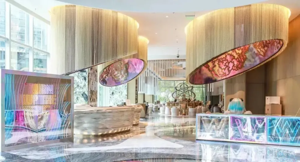 2020年10月17日 骚到爆的成都W酒店盛大开业!最新艳照曝光!