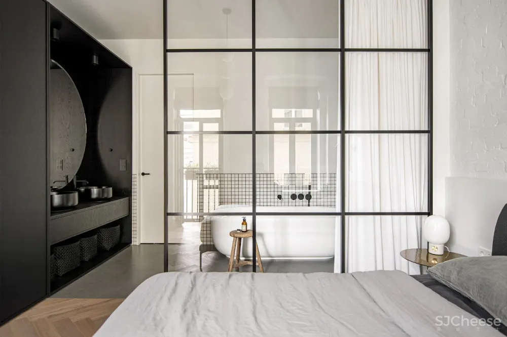 114㎡ 老房翻新,起居室加个“盒子”瞬间多出两间房