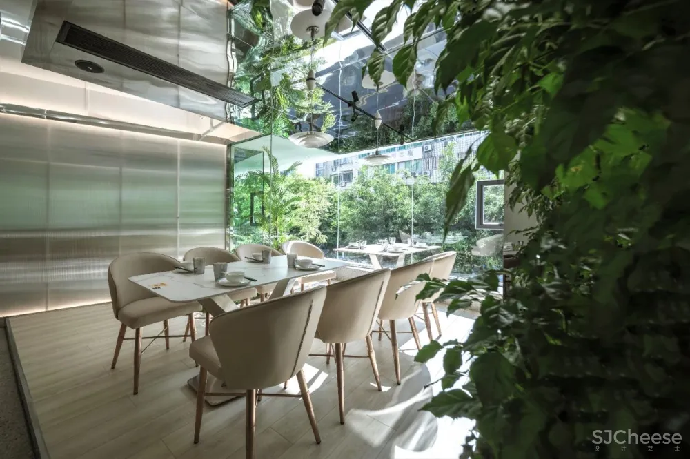 自然流淌的纯净空间,每束光都有自己的灵魂!