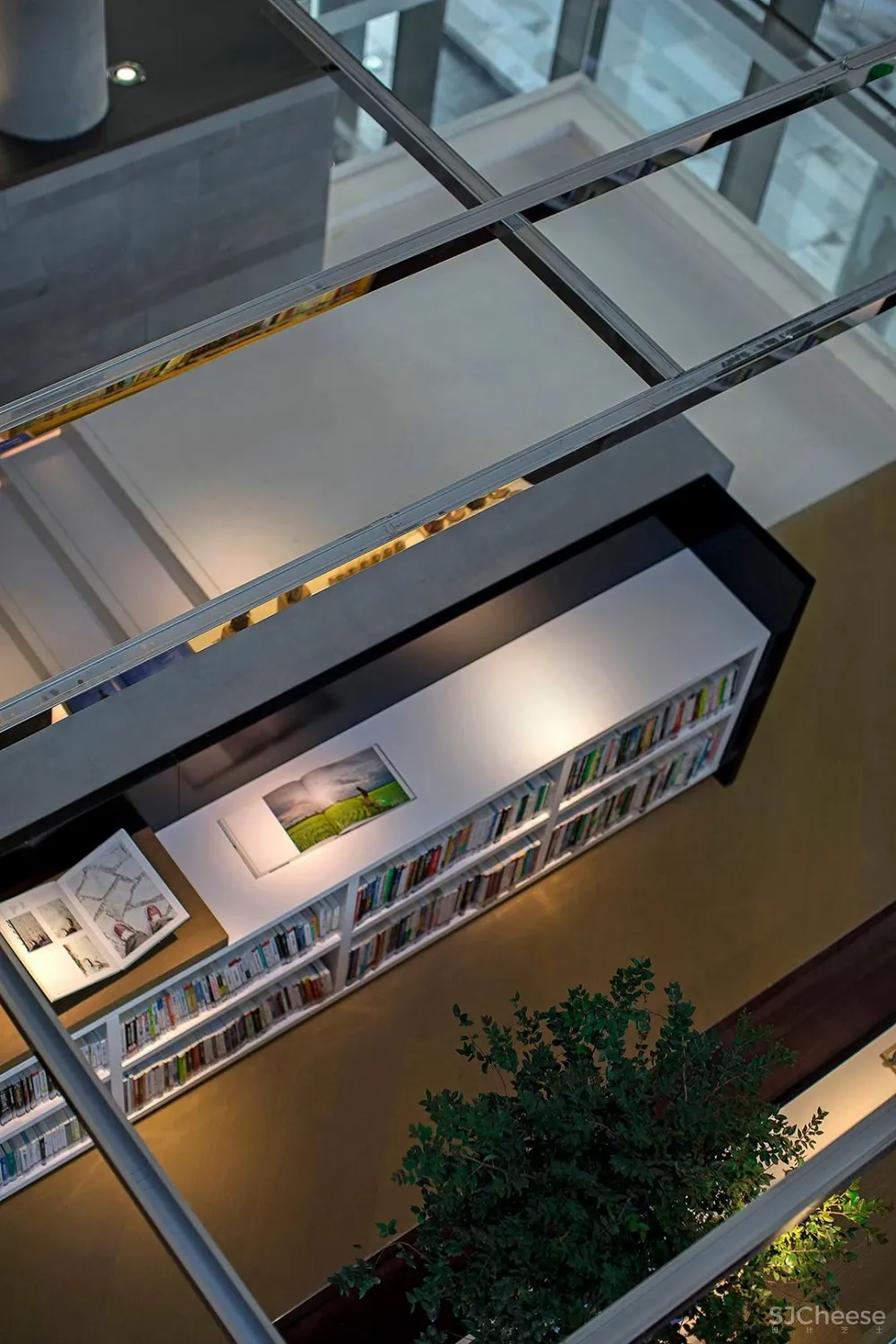 DOMANI东仓新作 广州图书馆 品秀星樾分馆