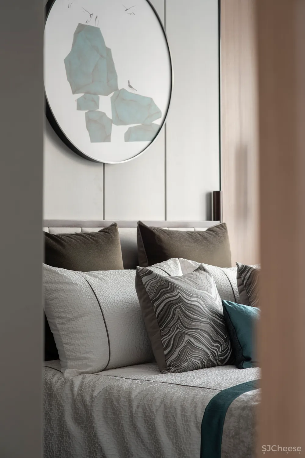 香港方黄新作:这年青春我们正好 玩转新时尚的马卡龙与水墨丹青