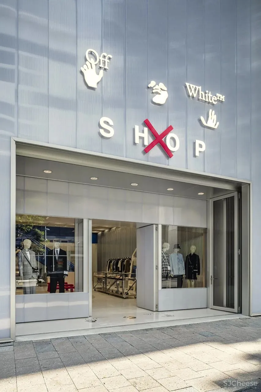迈阿密设计街区的Off White,可不只是一家商店