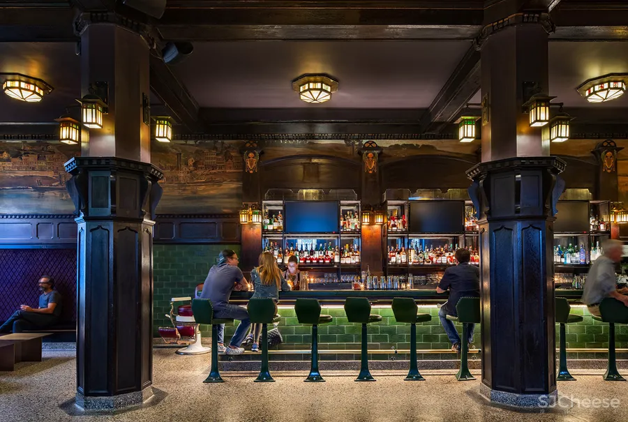 酒店还是博物馆,睡的逼格真高