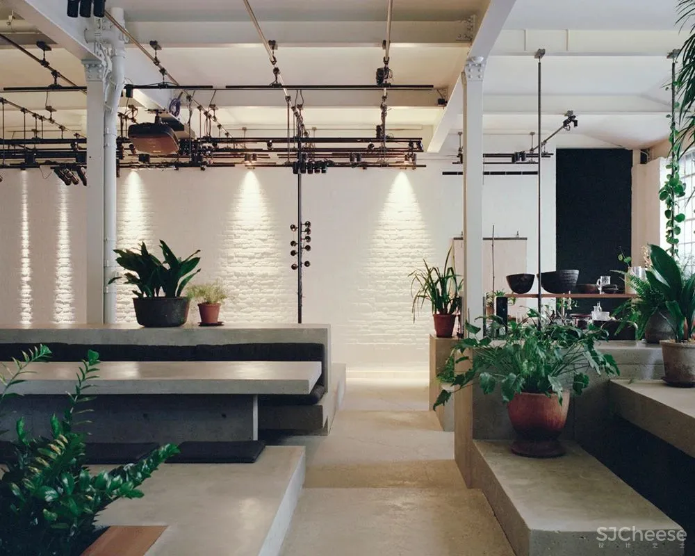 光影下的混凝土之舞 照明设计PSLab伦敦总部展示兼办公设计欣赏