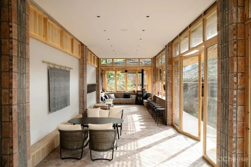 砖与木材讲述百年村落的故事 井上民宿