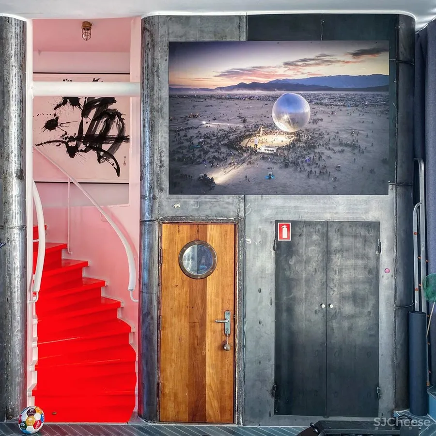 大B哥的私宅曝光,一家人竟然住在船上?这设计真有格调!