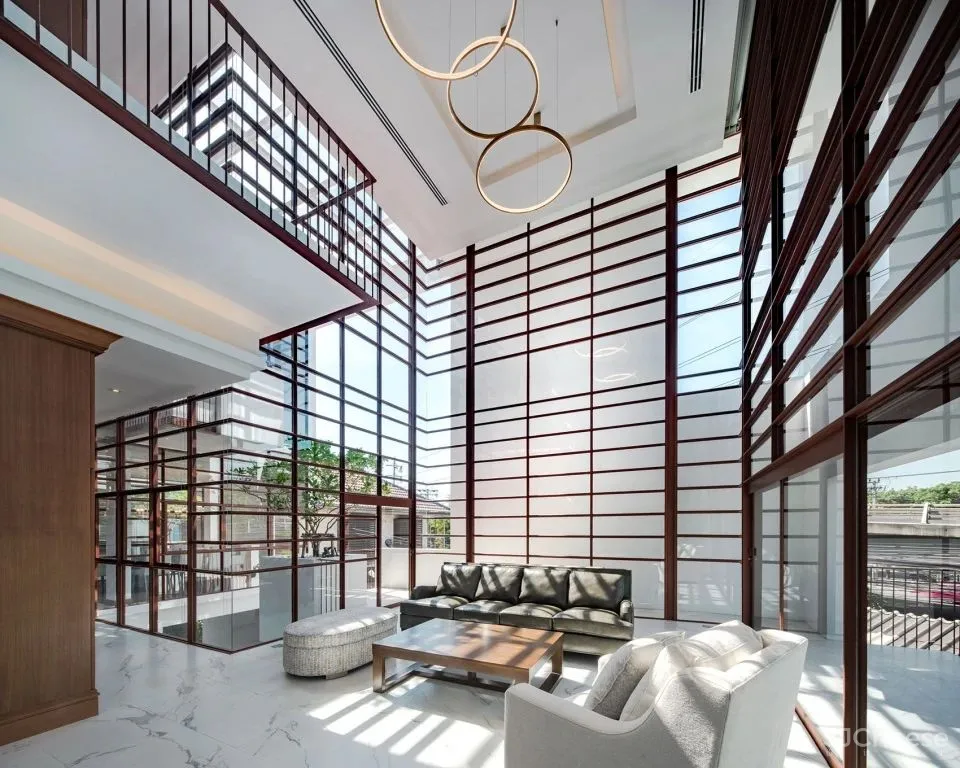 这个住宅让树都飘了!它是怎样做到的?