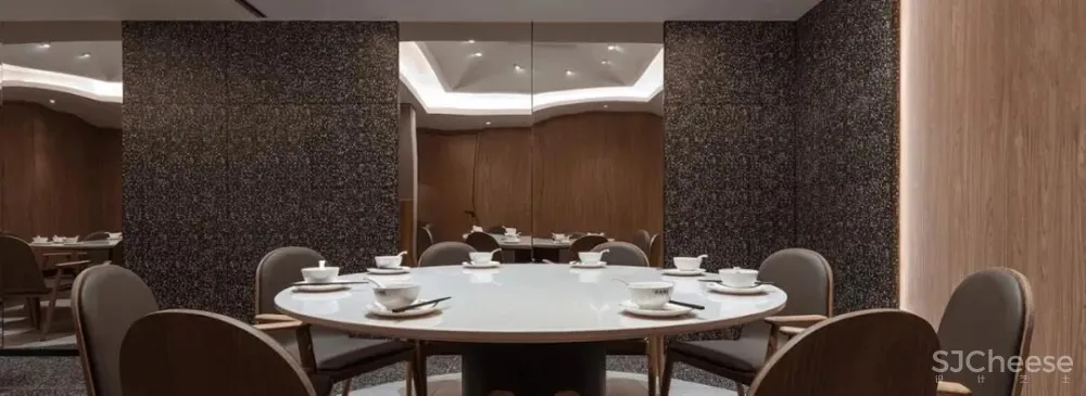 传统的港式餐厅这样设计很有感觉!