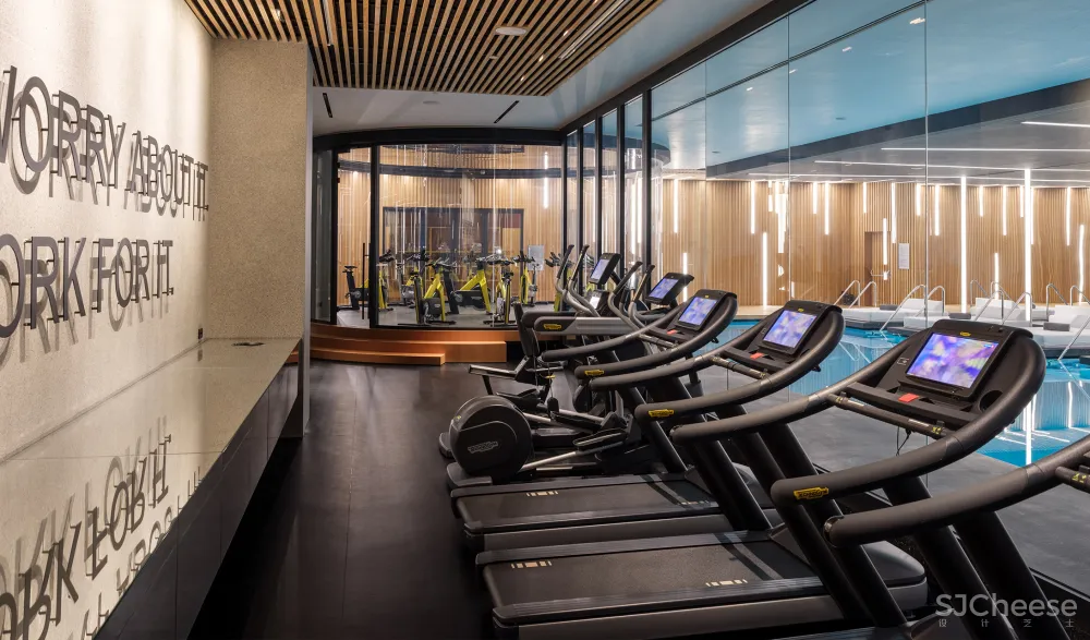 百年医院爆改五星级酒店,历史建筑表皮下,内里却这么前卫时尚