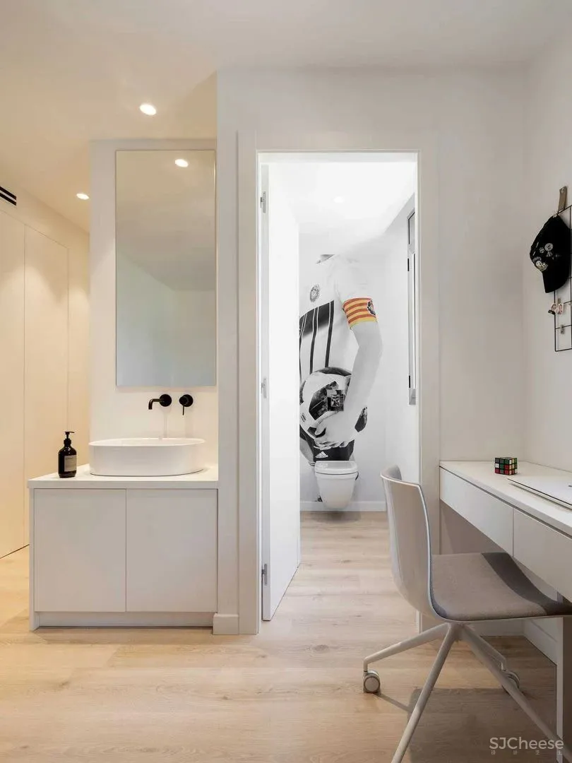 极致白与原木诠释的极简主义 Susanna Cots新作