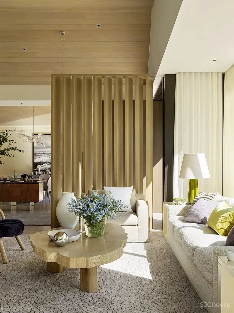 自然温感·雪松豪宅