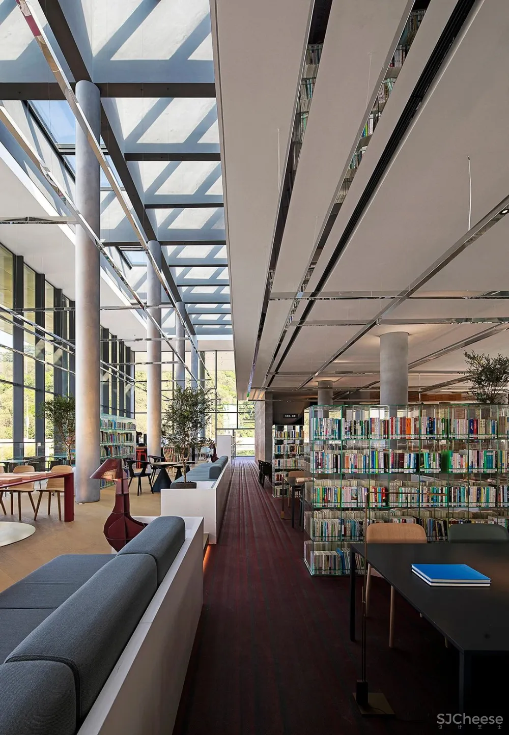 DOMANI东仓新作 广州图书馆 品秀星樾分馆