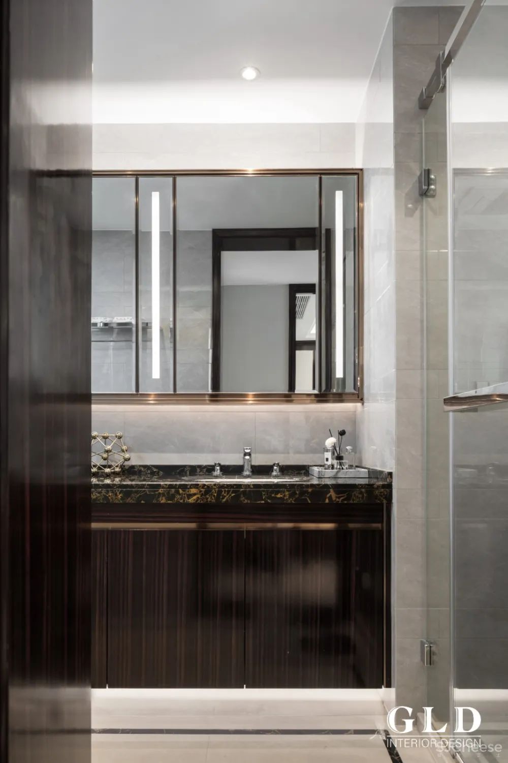 GLD绿檀设计|都市新古典的烈焰璀璨