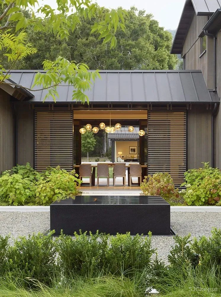 自然温感·雪松豪宅