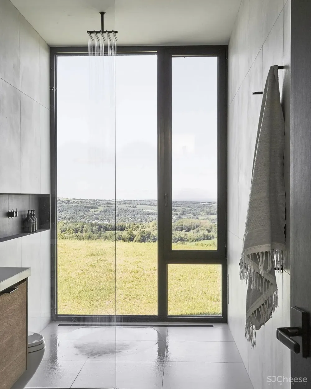 坐拥自然景观的当代住宅，如此的惬意人居！ Kim Lambert