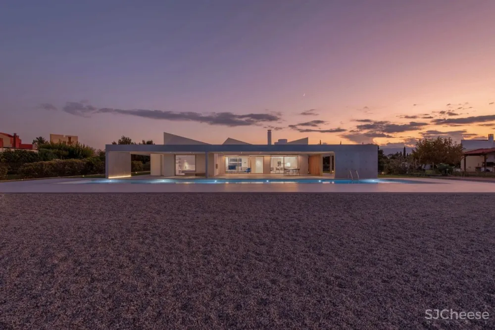 拥抱大海 Neratza海滨住宅