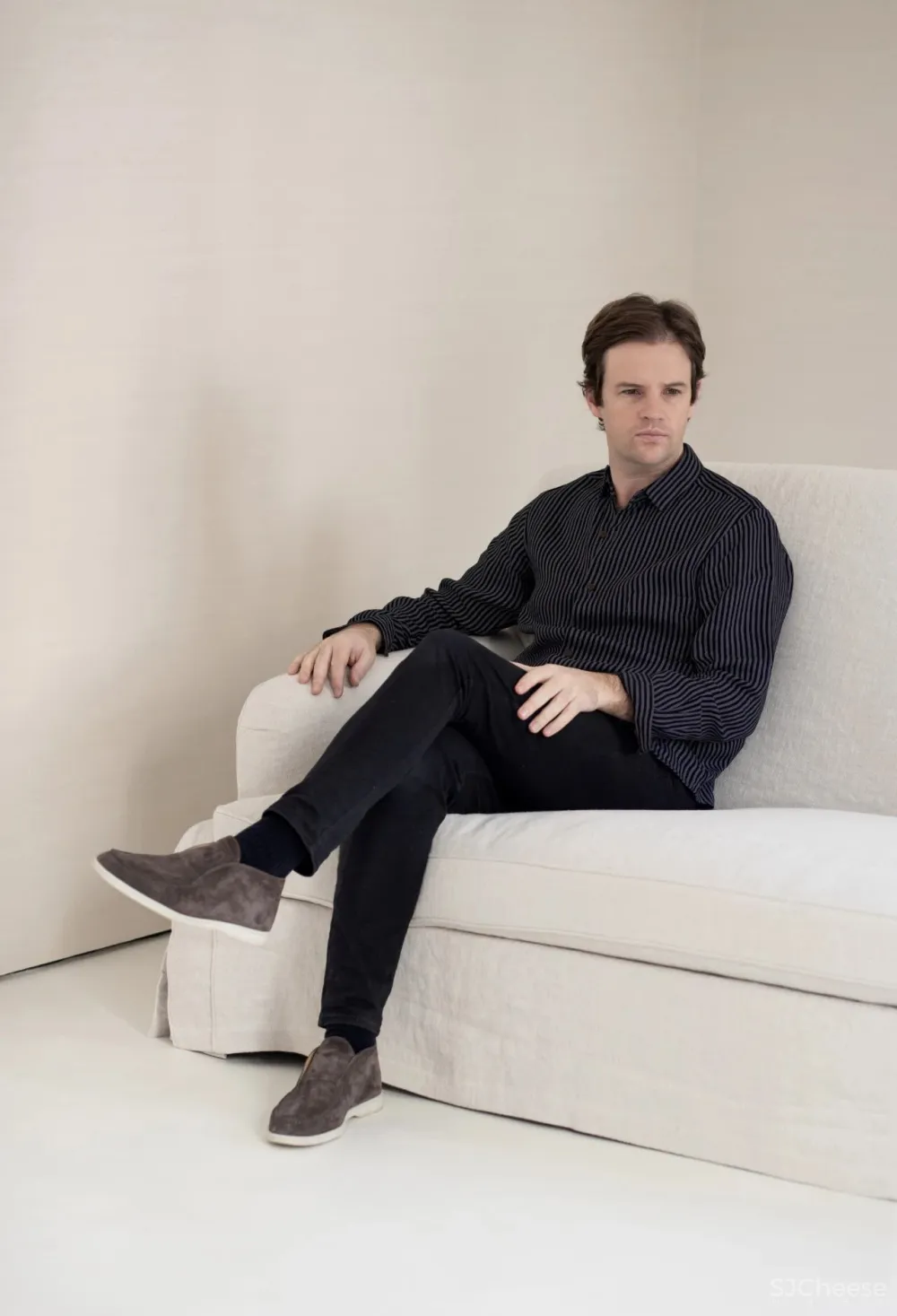 Conrad Architects 现代舒适 自然大气