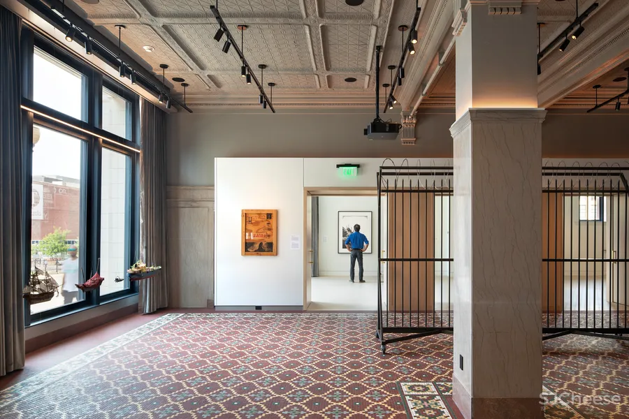 酒店还是博物馆,睡的逼格真高