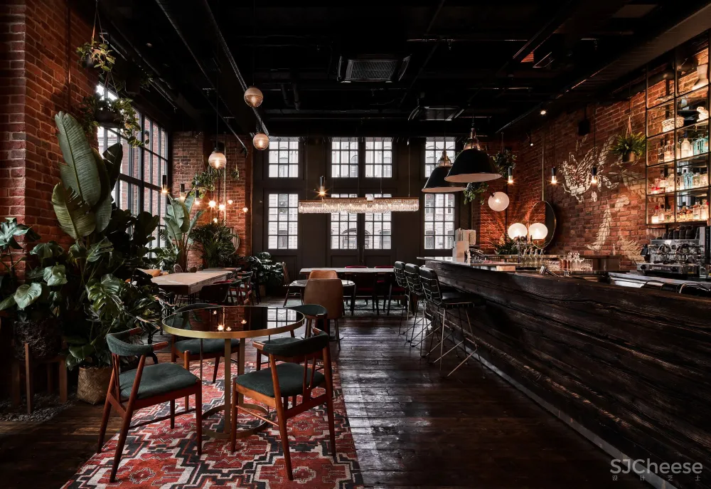 旧仓库爆改小酒馆，太有气氛了