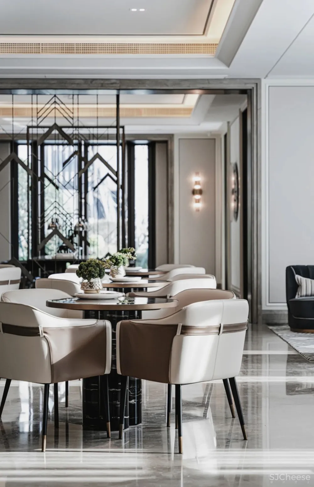 新作 东西对话 礼赞经典