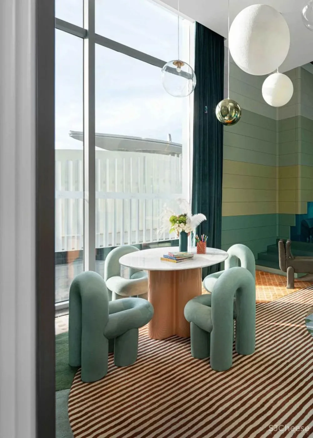 纳沃设计丨水无形而有万形，水无物能容万物