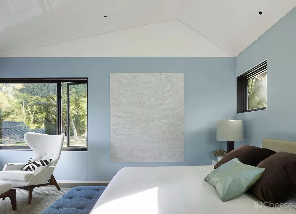 自然温感·雪松豪宅