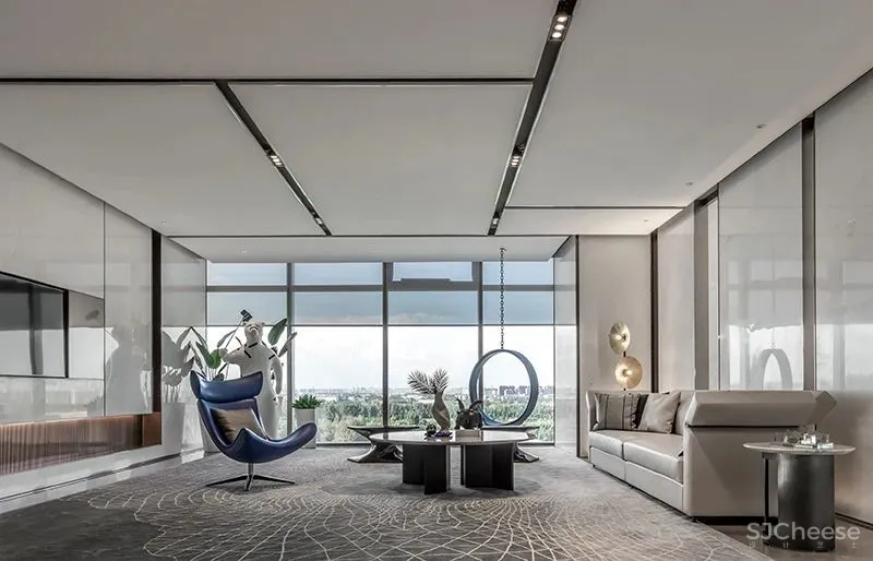 以简驭繁,线形空间里的“光”之美学!